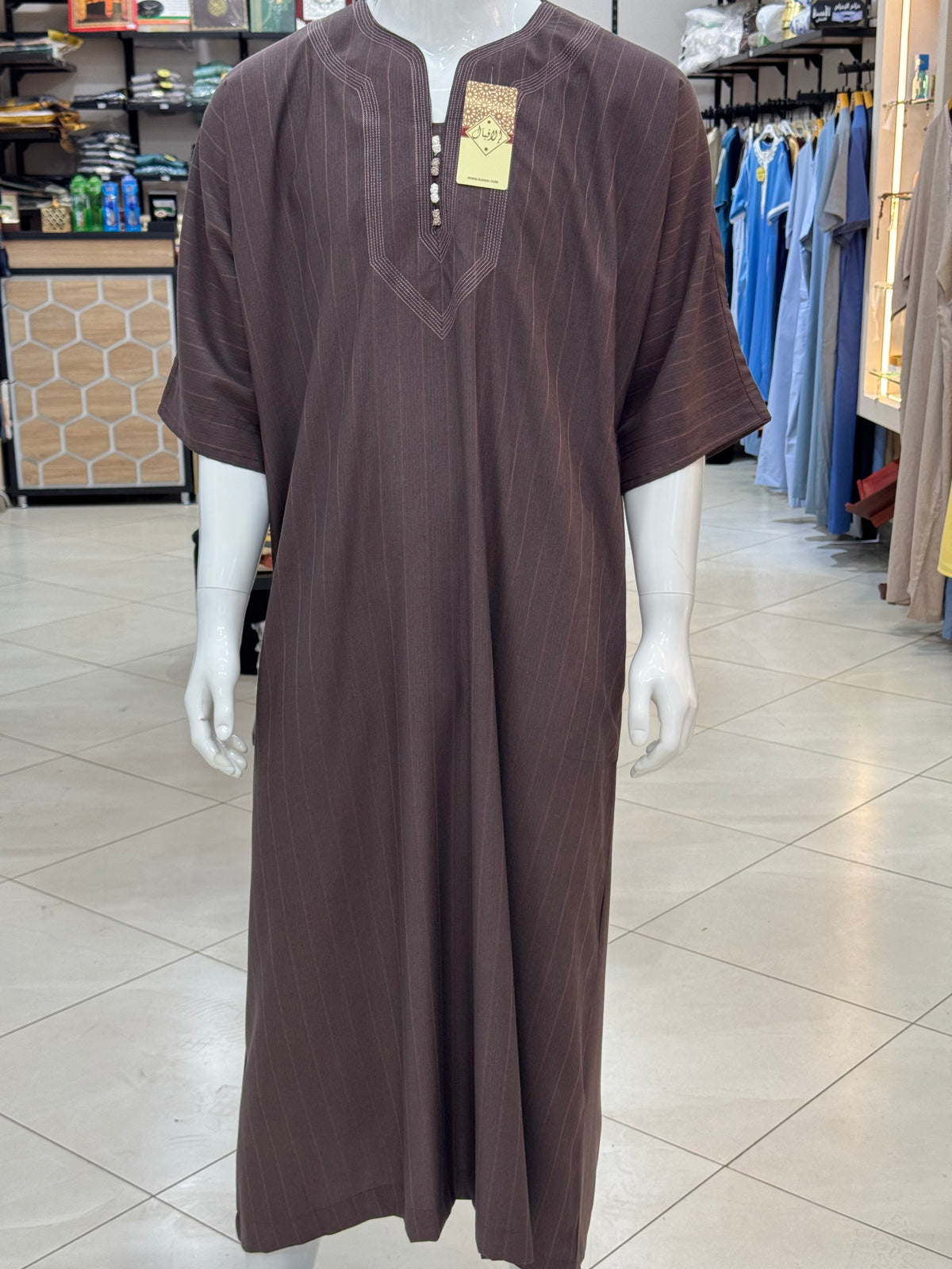 ثوب الإقبال مخطط بني