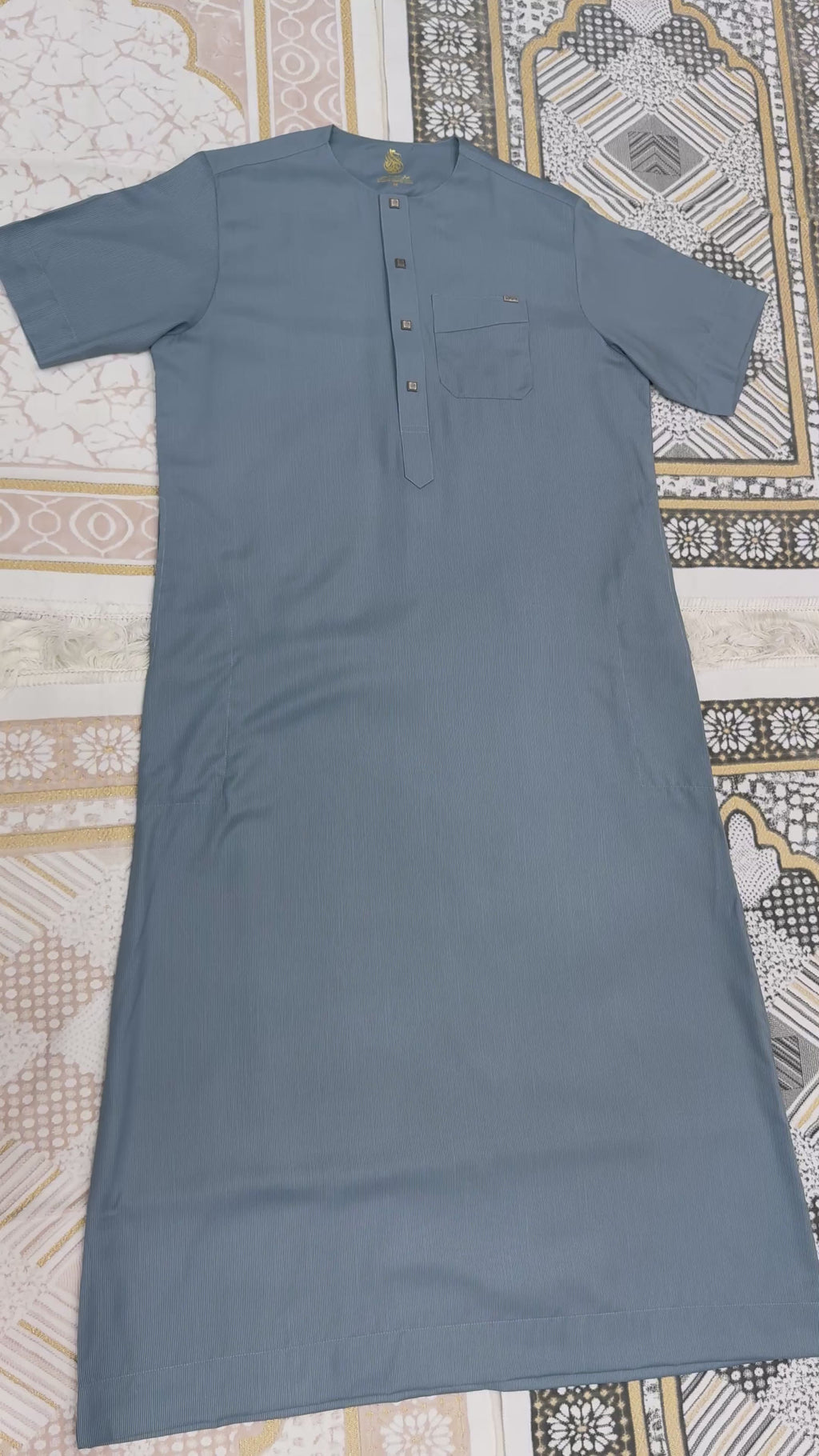 ثوب العوالي رمادي مخطط
